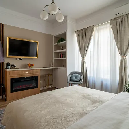 Heritage No 4 Stylish Studio With Iconic Views In The Heart Of The City Bucharest Exterior photo